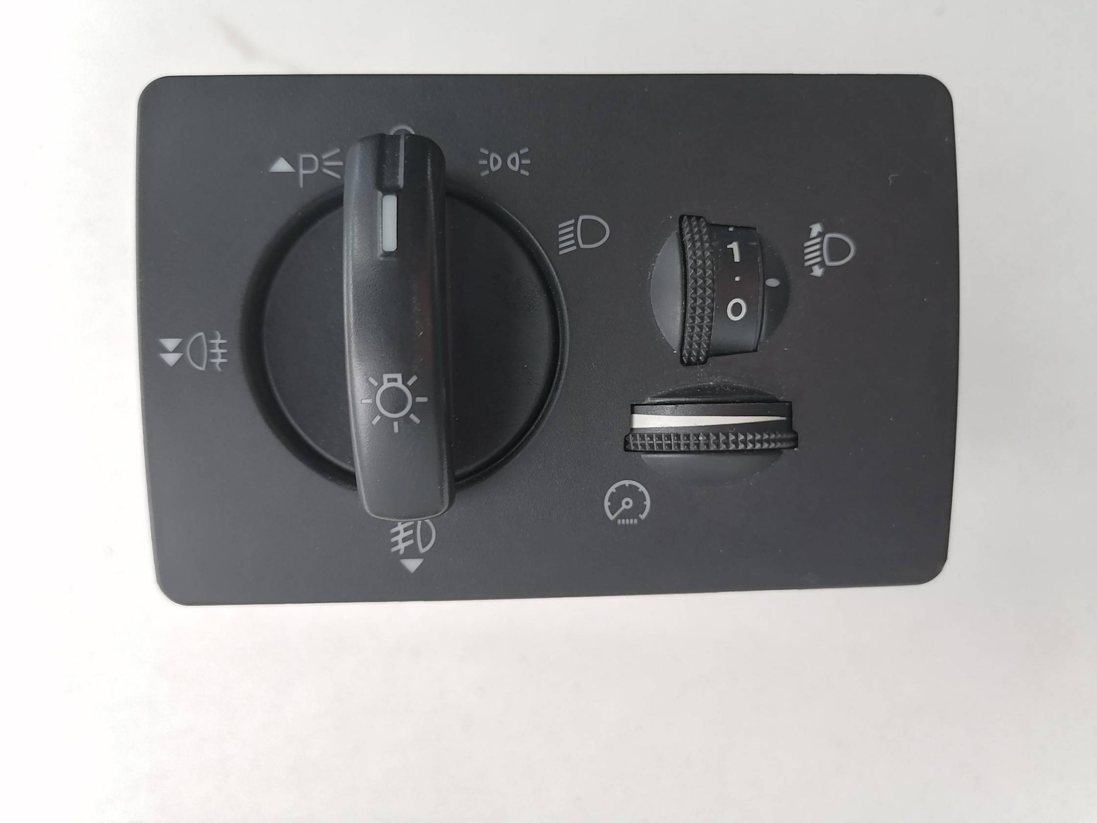 Interruttore blocco comando luci